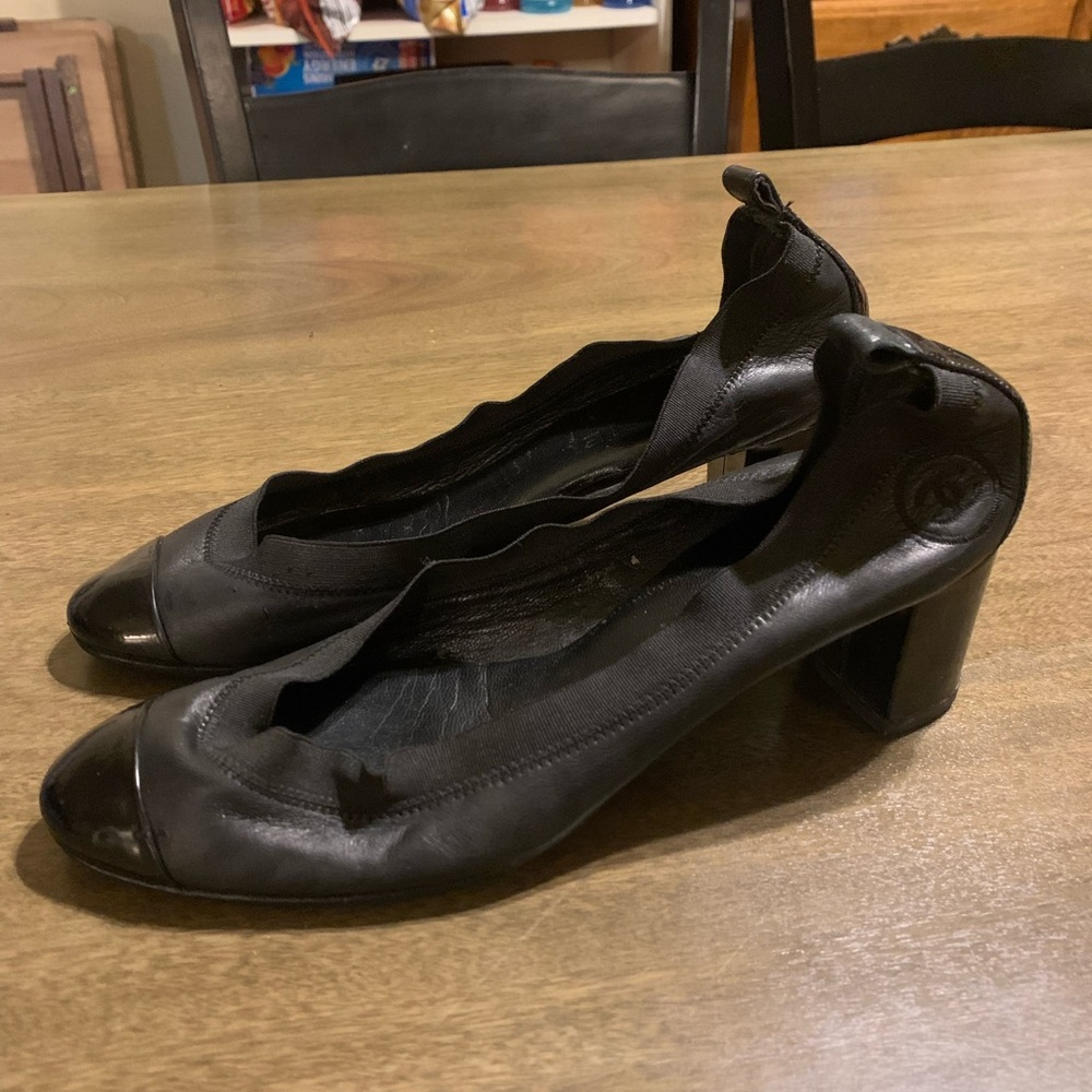 CHANEL Black Leather Cap Toe Block Heel Pumps - Picture 3 of 15